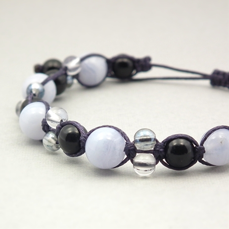 ブルーレースアゲート×オニキス×水晶×オーラクォーツ 天然石 編み込みブレスレット